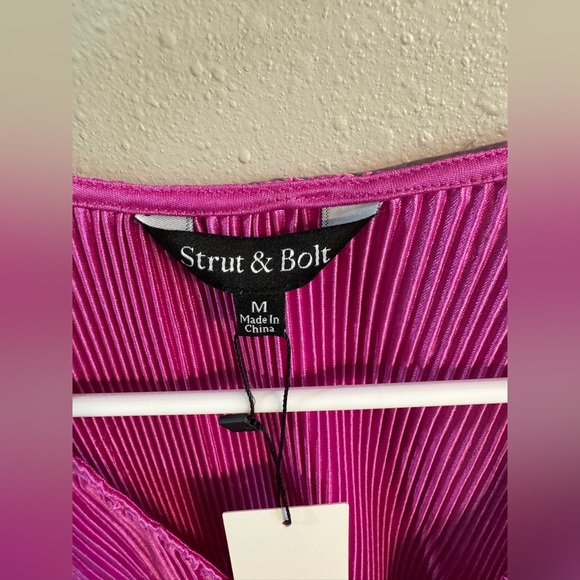 NWT Strut & Bolt Body Suit - Picture 5 of 7